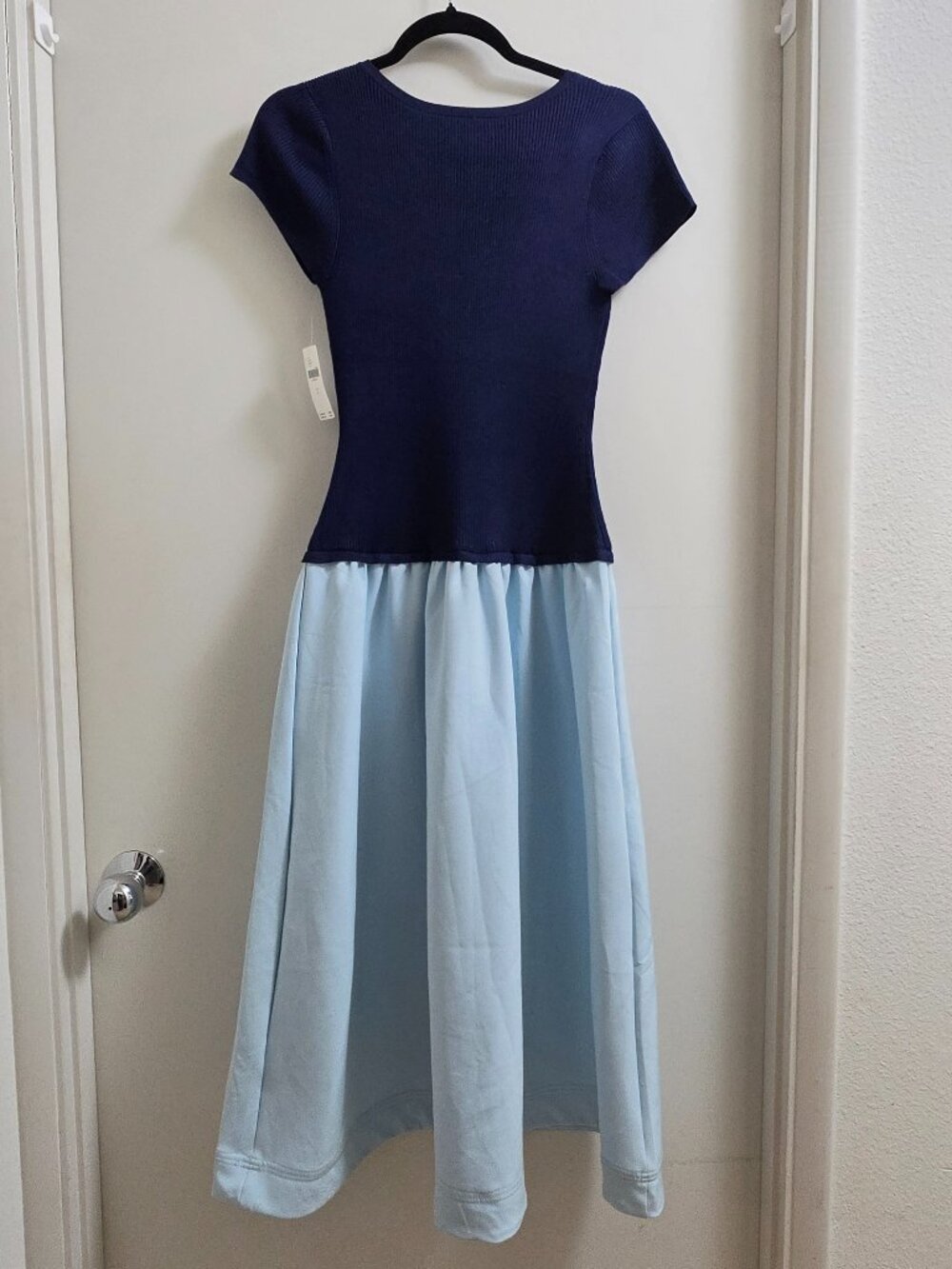ANTHROPOLOGIE Short Sleeve Twofer Sweater Midi Dress - Picture 3 of 10